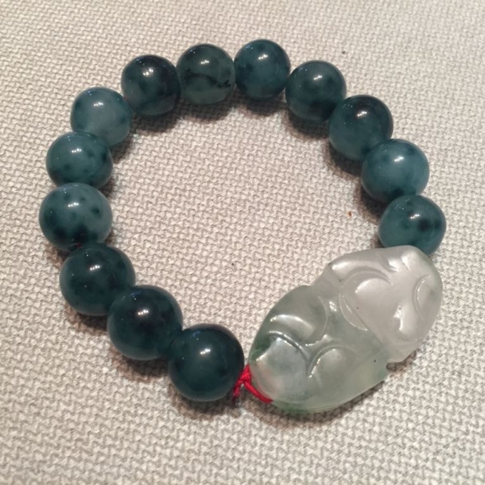 VTG Gorgeous Stone Bracelet